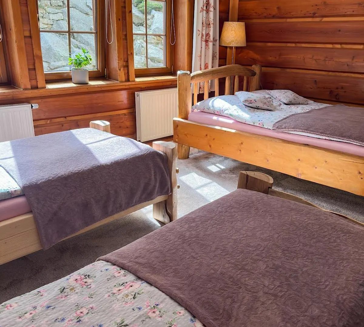 Homestay Willa Gazdowka - Pokoje Goscinne Szklarska Poreba Poland